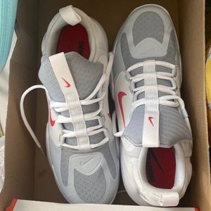 Nike Air Max Alpha Savage